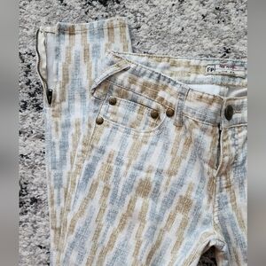 Free People Women's Beige and Light Blue Patterned Jeans